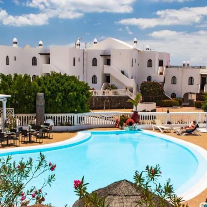 Apto. Vacacional “El Balcon De Las 4 Lunas” Costa Teguise Extérieur photo